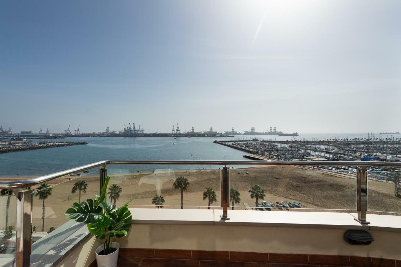 Living Las Canteras Homes - Penthouse Free Parking لاس بالماس دي غران كاناريا المظهر الخارجي الصورة